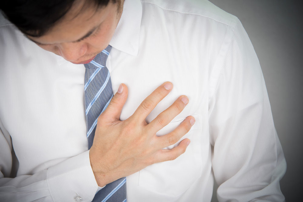 8 lifestyle habits that may cause heartburn